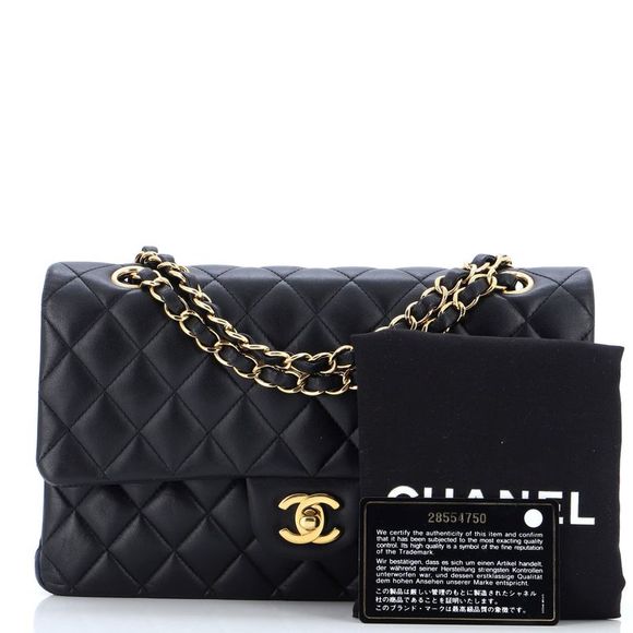 Chanel Classic Double Flap Bag Quilted Lambskin Medium Black - Picture 2 of 16
